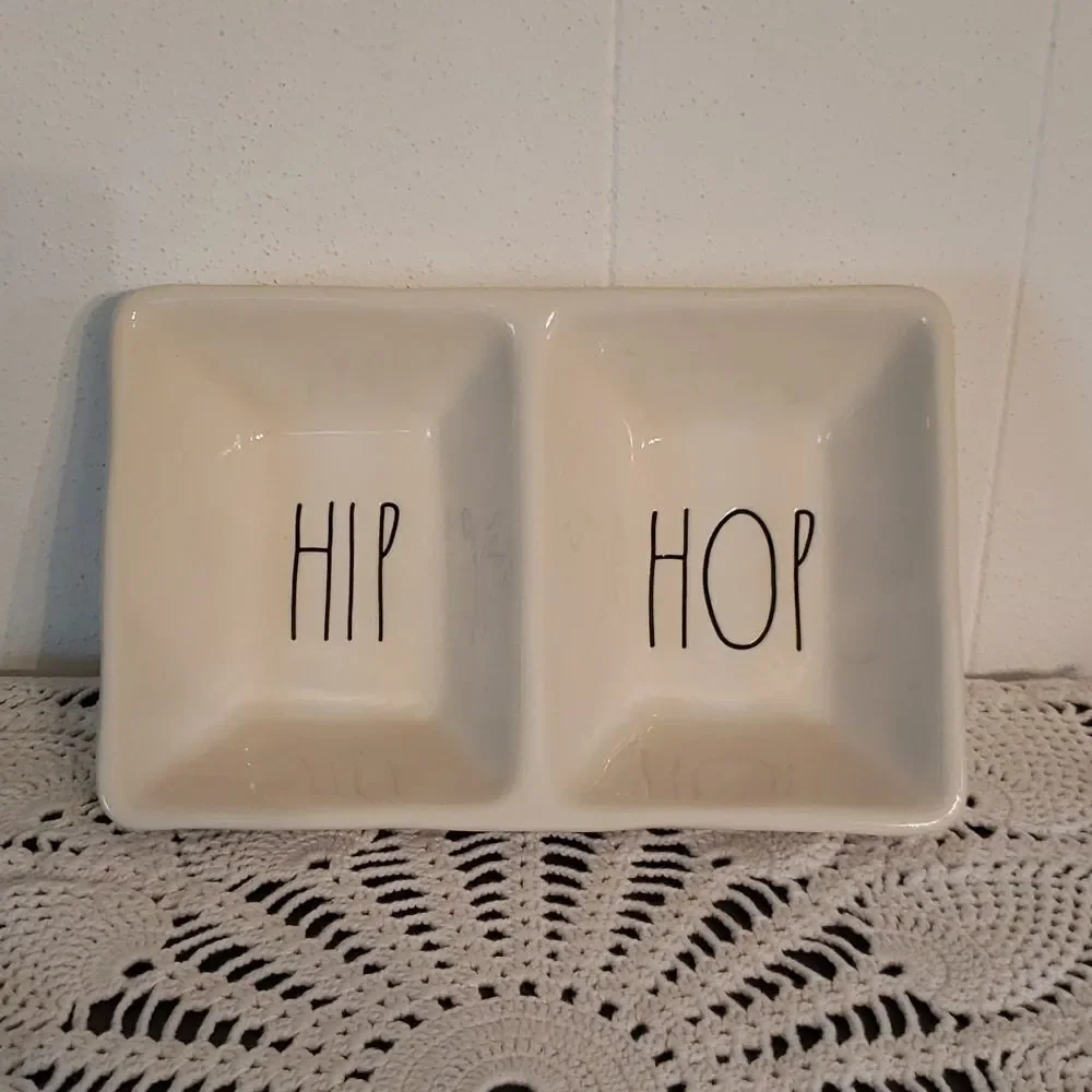 EUC Rae Dunn Divided Serving Dish Candy Dish 